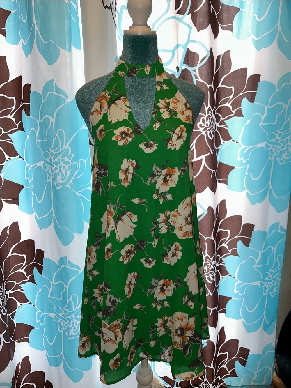 Peach Love California Green Floral Halter Dress